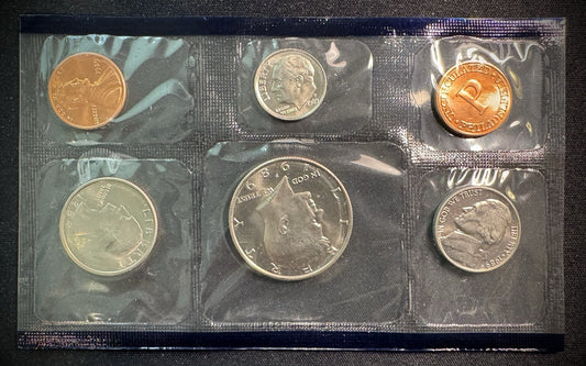 1989 P D Uncirculated Coin Set US Mint Original Government Packaging OGP & COA1