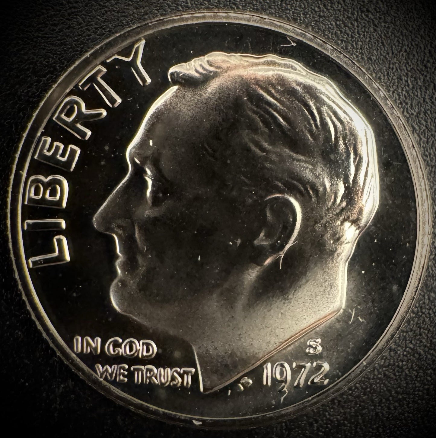 1972-S PROOF Roosevelt Dime 10C Clad CAMEO Coin From US Mint Proof Set0
