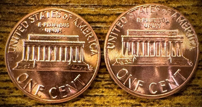 1985 P & D Lincoln Memorial Cent BU 2 Coin Set From Original Rolls1