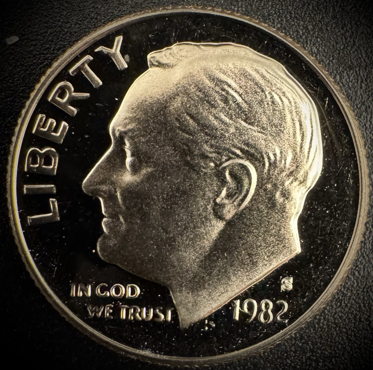 1982-S PROOF Roosevelt Dime 10C Clad DEEP CAMEO Coin From US Mint Proof Set0