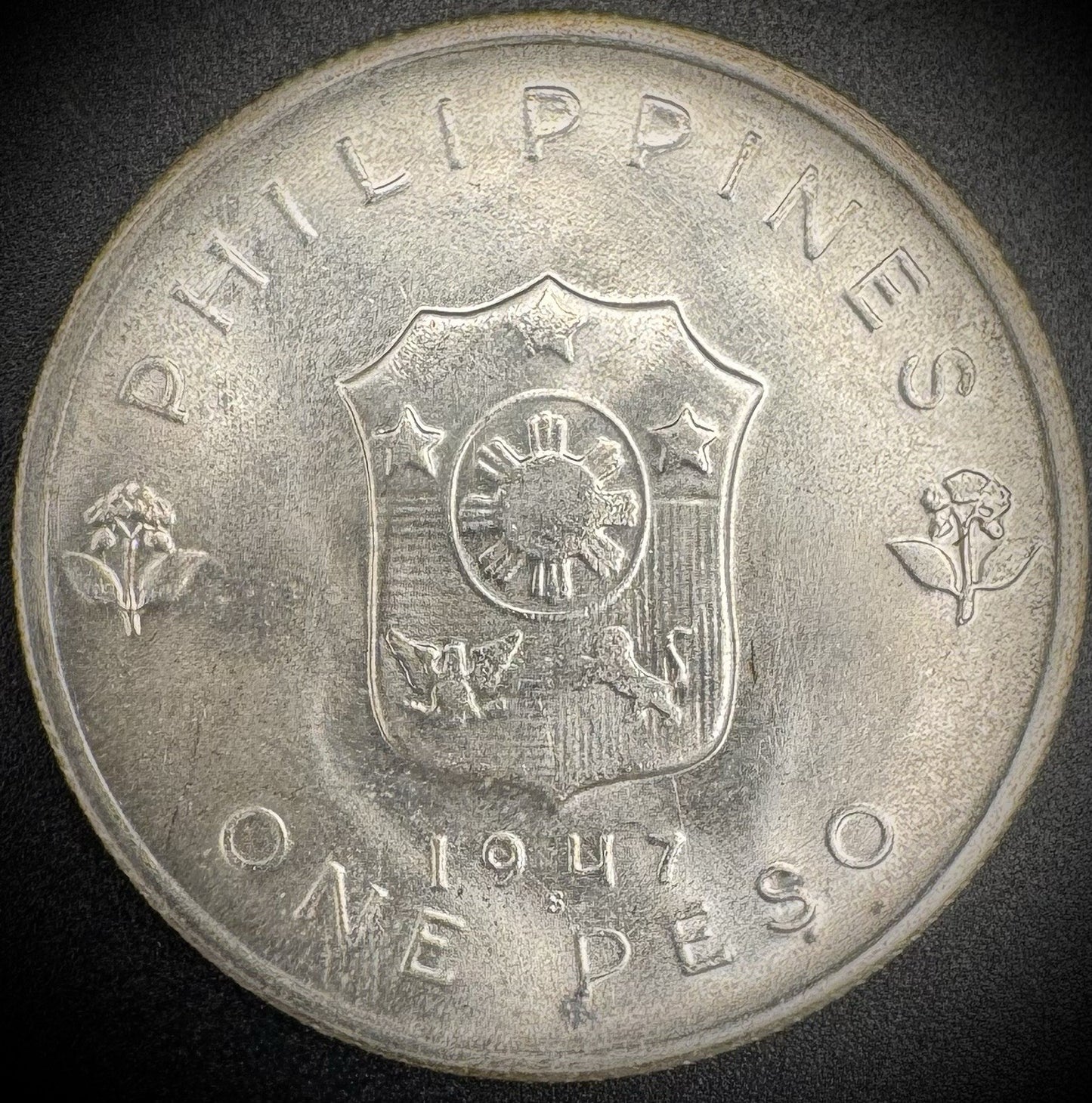 1947-S Phillipines Macarthur Silver BU 1 Peso & 50 Centavos Set of 2 Coins3