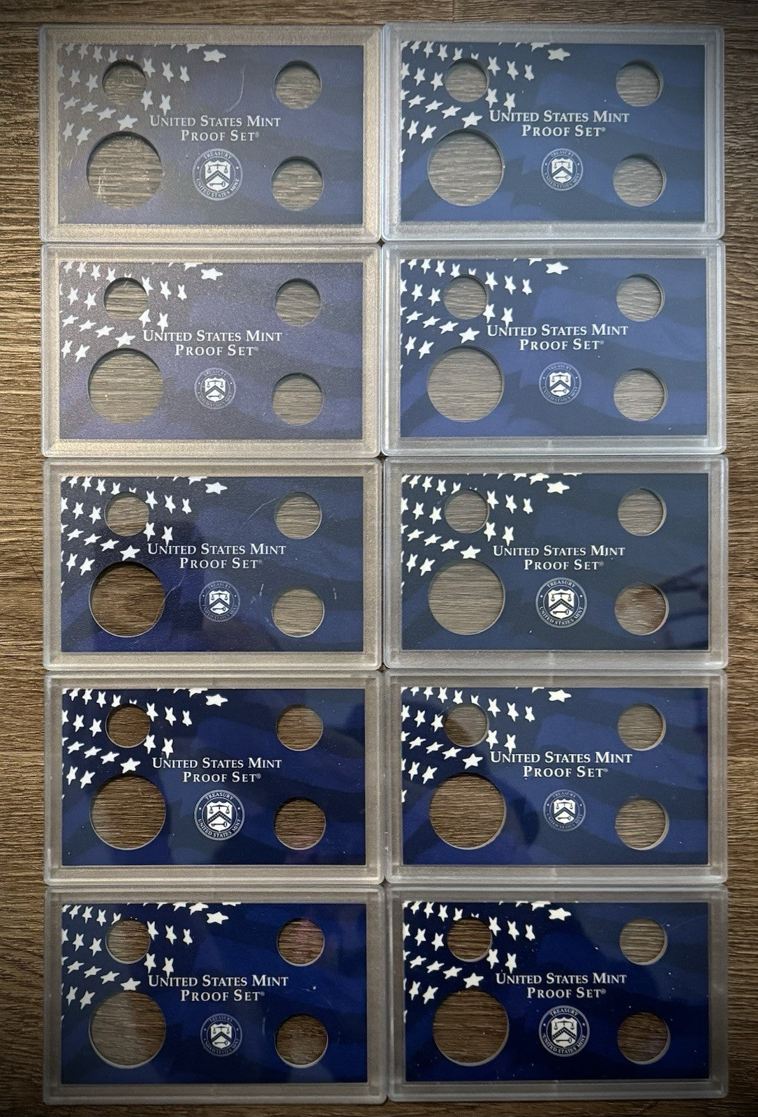 Blue Empty Plastic Case Holds 4 Coins Lot of 10 From US MINT Proof Sets0