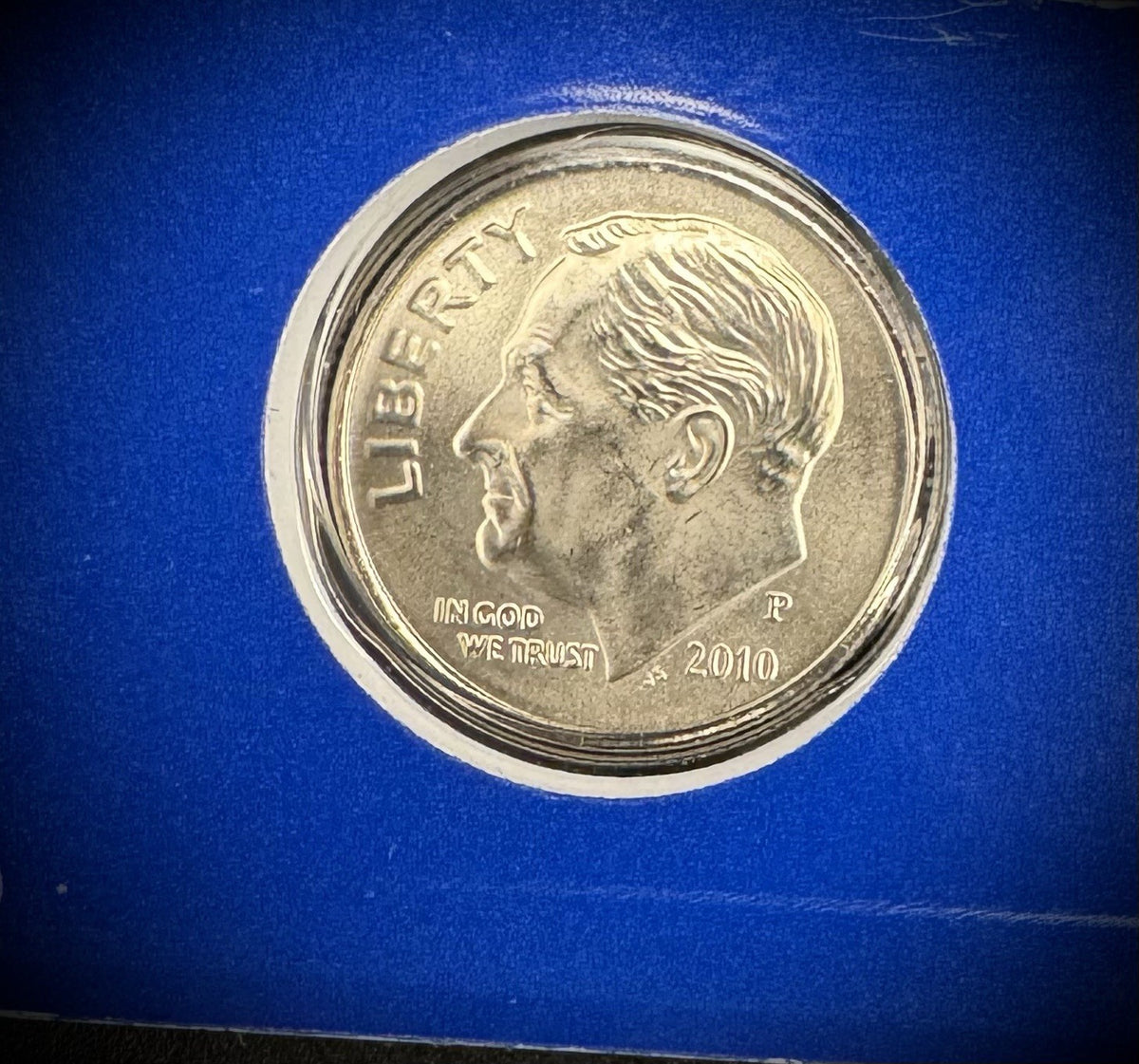 2010 P D Satin Finish Roosevelt Dime 2 Coin Lot From US Mint Uncirculated Set2