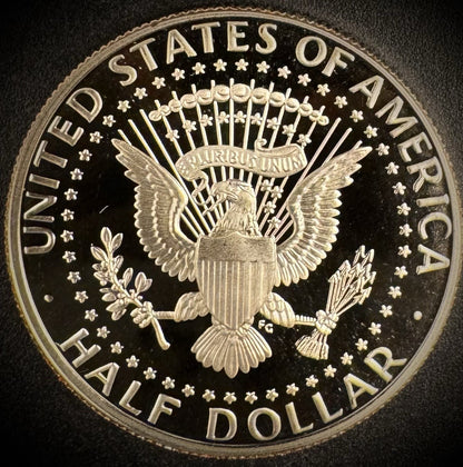 2009-S GEM PROOF Kennedy Half Dollar Clad 50C DEEP ULTRA CAMEO1