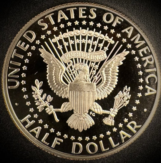 2009-S GEM PROOF Kennedy Half Dollar Clad 50C DEEP ULTRA CAMEO1