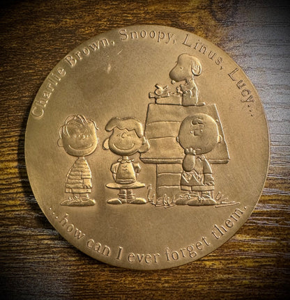 2000 Charles M Schulz By Act Of Congress Charlie Brown Snoopy Linus & Lucy Medal1