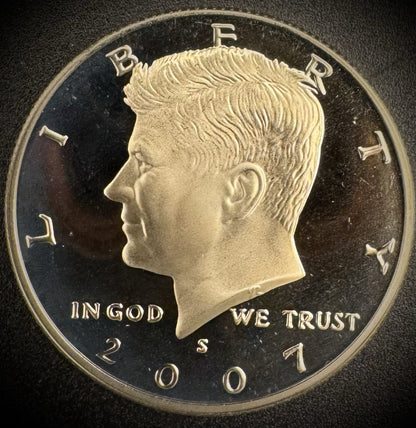 2007-S GEM PROOF Kennedy Half Dollar Clad 50C DEEP ULTRA CAMEO #30