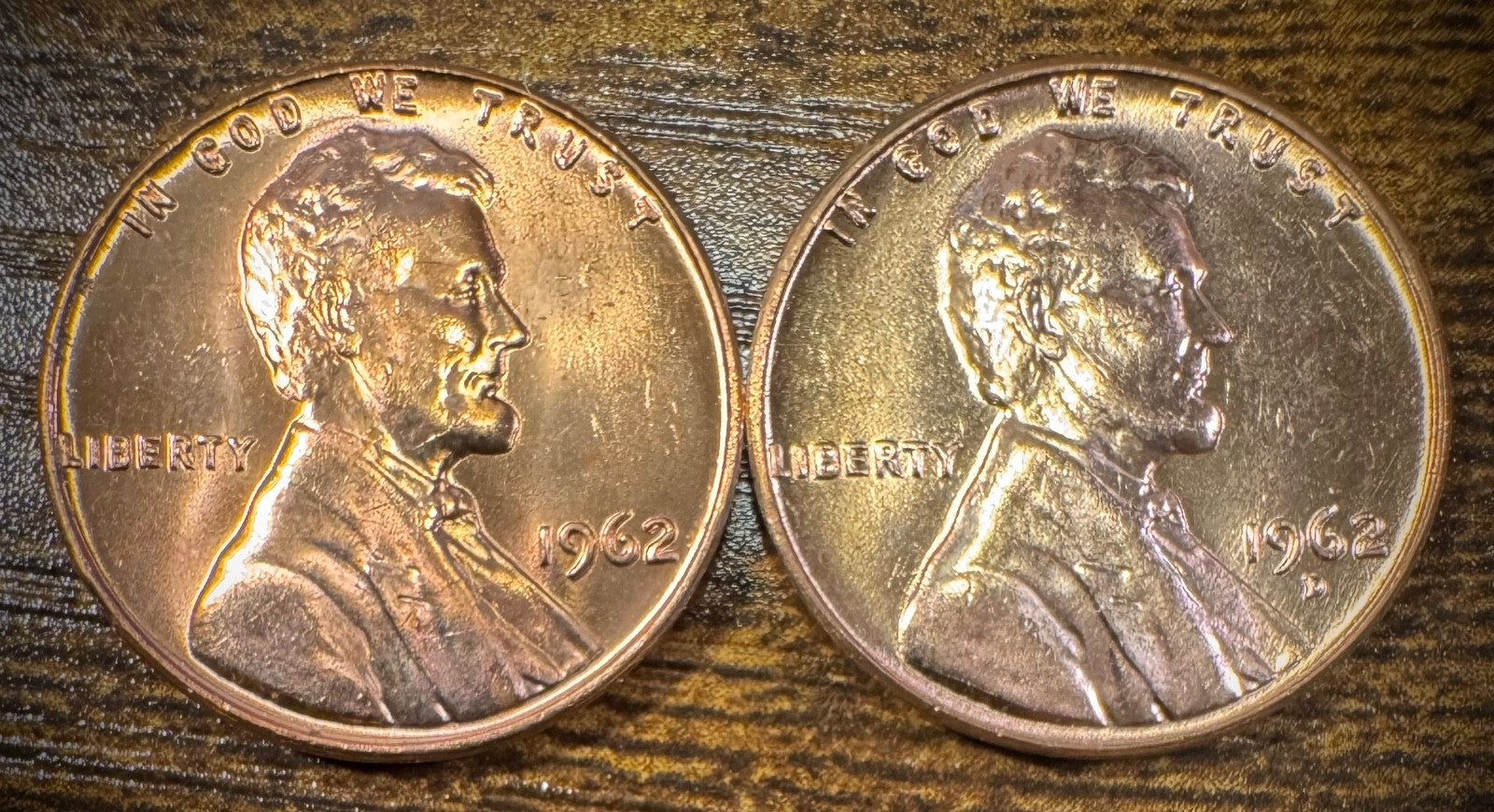1962 P & D Lincoln Memorial Cent BU 2 Coin Set From Original Rolls0