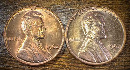 1962 P & D Lincoln Memorial Cent BU 2 Coin Set From Original Rolls0