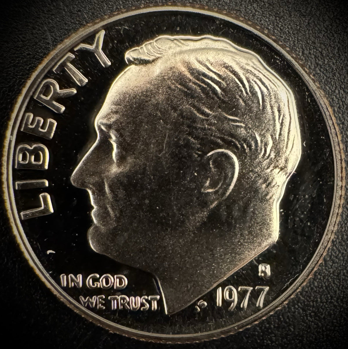 1977-S PROOF Roosevelt Dime 10C Clad DEEP CAMEO Coin From US Mint Proof Set0