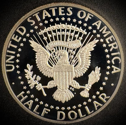 2016-S Kennedy Half Dollar GEM PROOF Clad DEEP ULTRA CAMEO Coin1