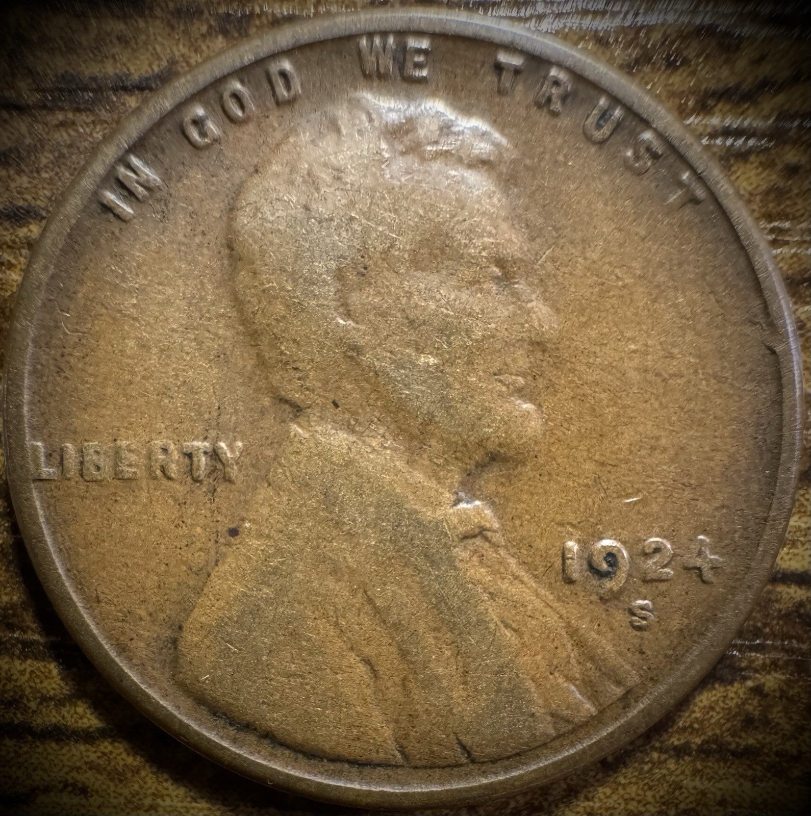 1924-S Lincoln Wheat Cent BETTER DATE0