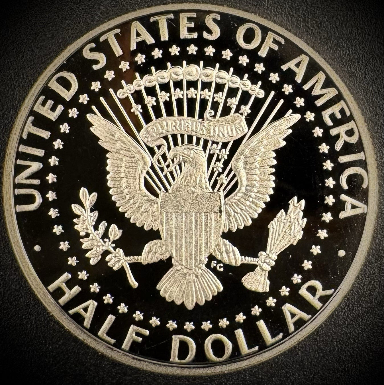 2011-S GEM PROOF Kennedy Half Dollar Clad 50C DEEP ULTRA CAMEO1