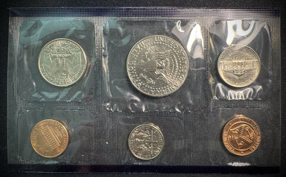 2002 P D Uncirculated Coin Set US Mint Original Government Packaging OGP & COA2