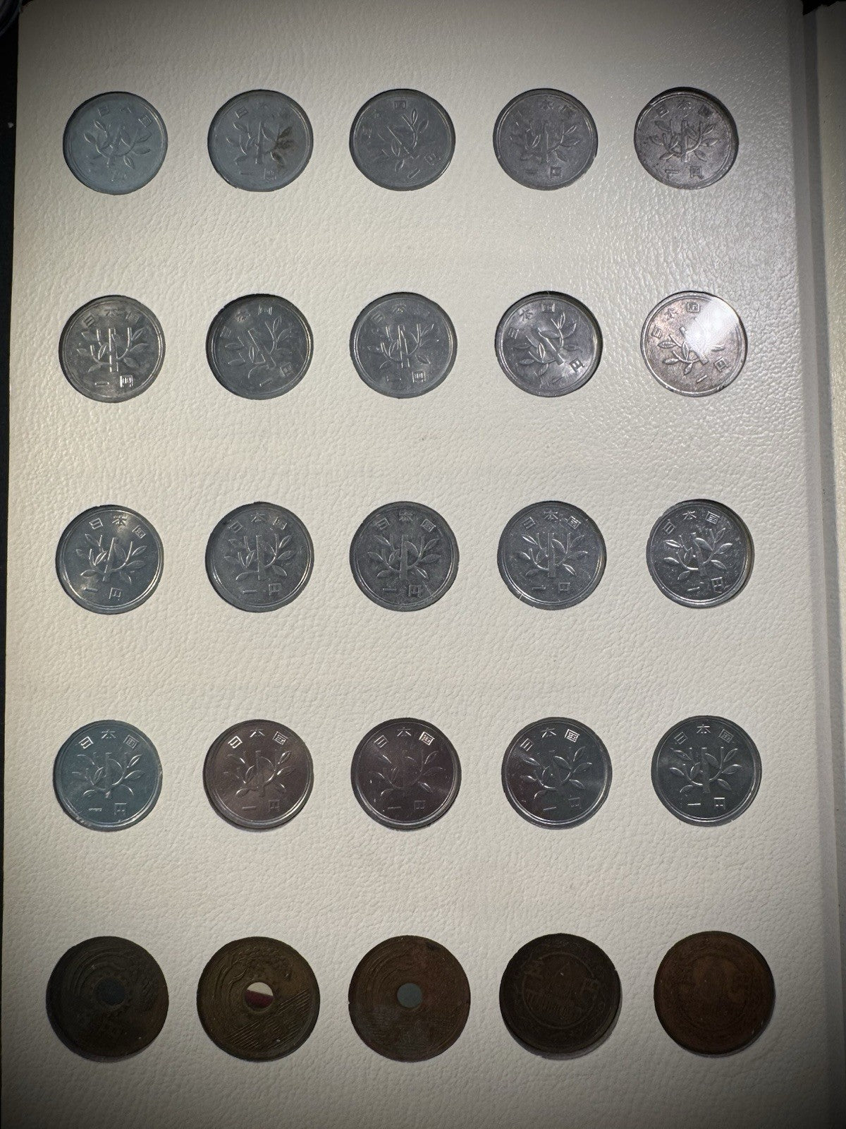 Japan Current Coins Holder COMPLETE Collection of 113 Japanese Coins Red Album3