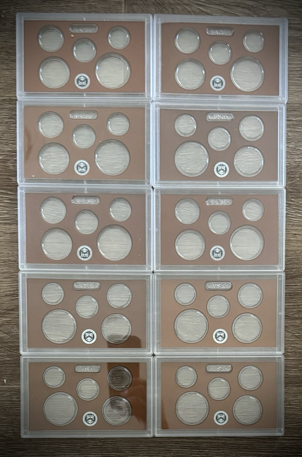 Brown Empty Plastic Case Holds 5 Coins Lot of 10 From US MINT Proof Sets0