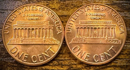 1981 P & D Lincoln Memorial Cent BU 2 Coin Set From Original Rolls1